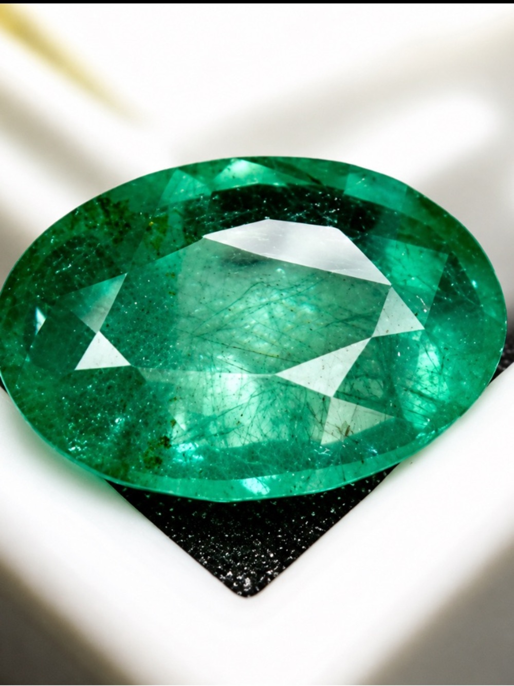 Natural Emerald  2.95 Ct
